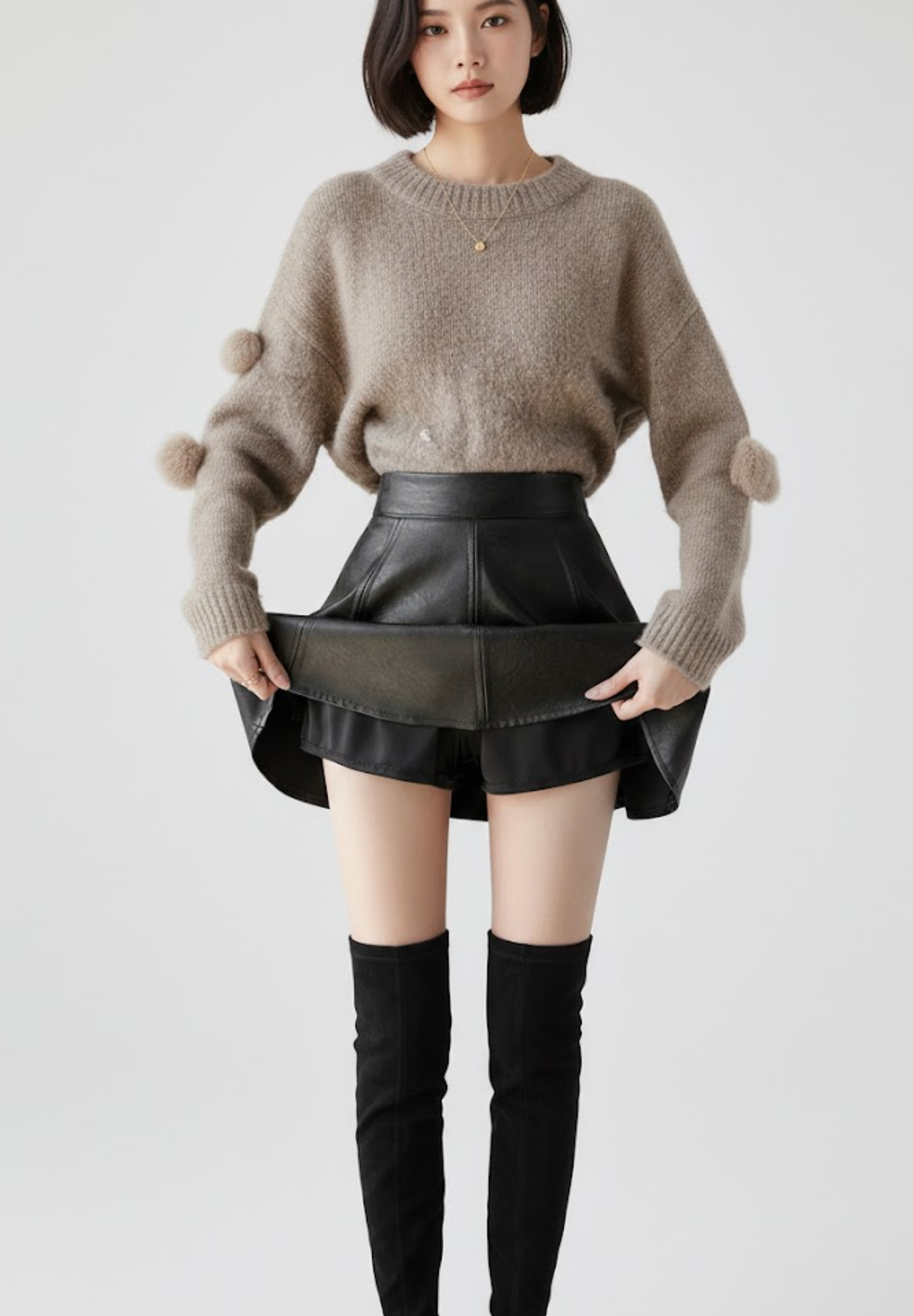 Jupe courte plissée femme en cuir