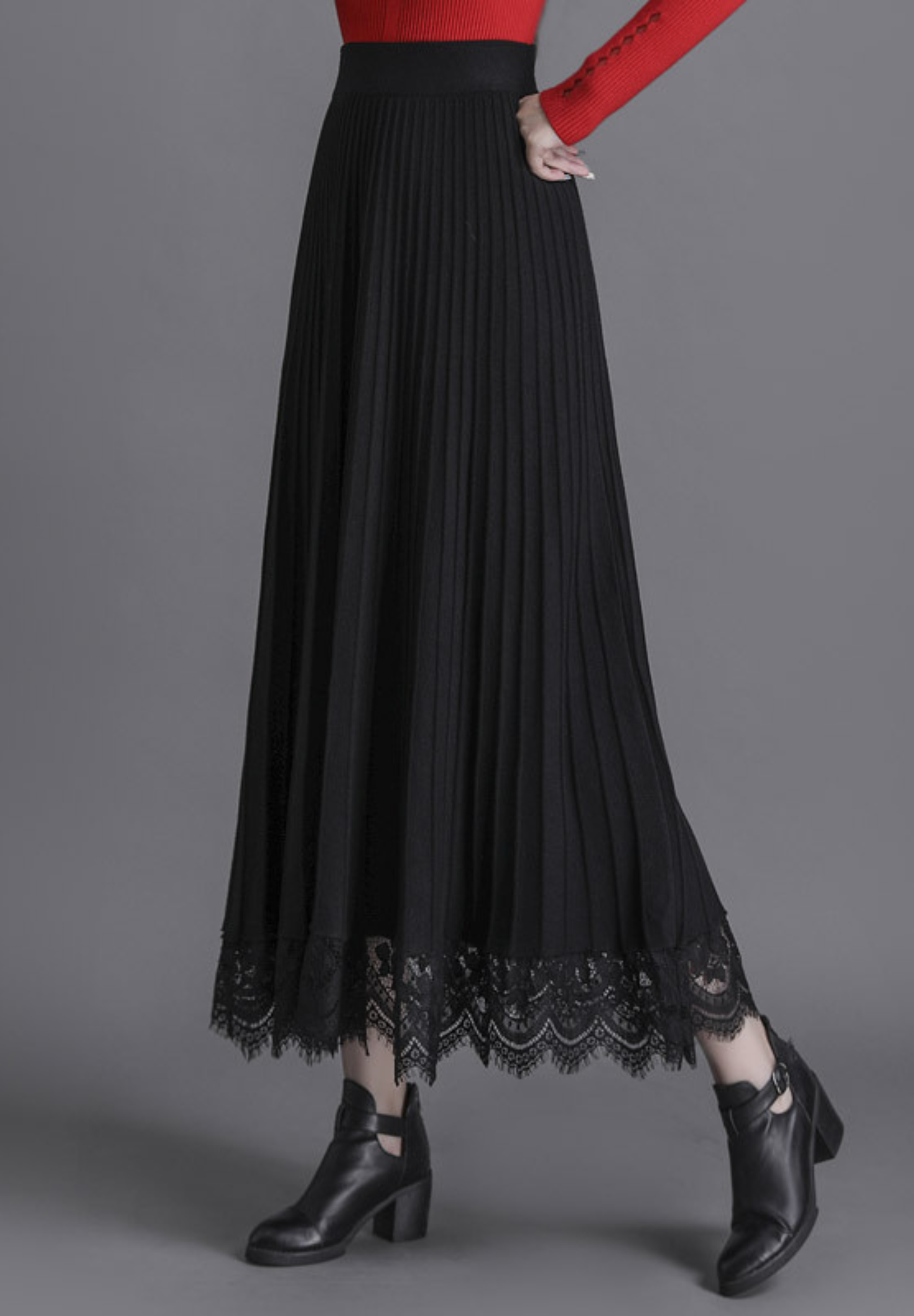 Jupe mi-longue plissée en maille